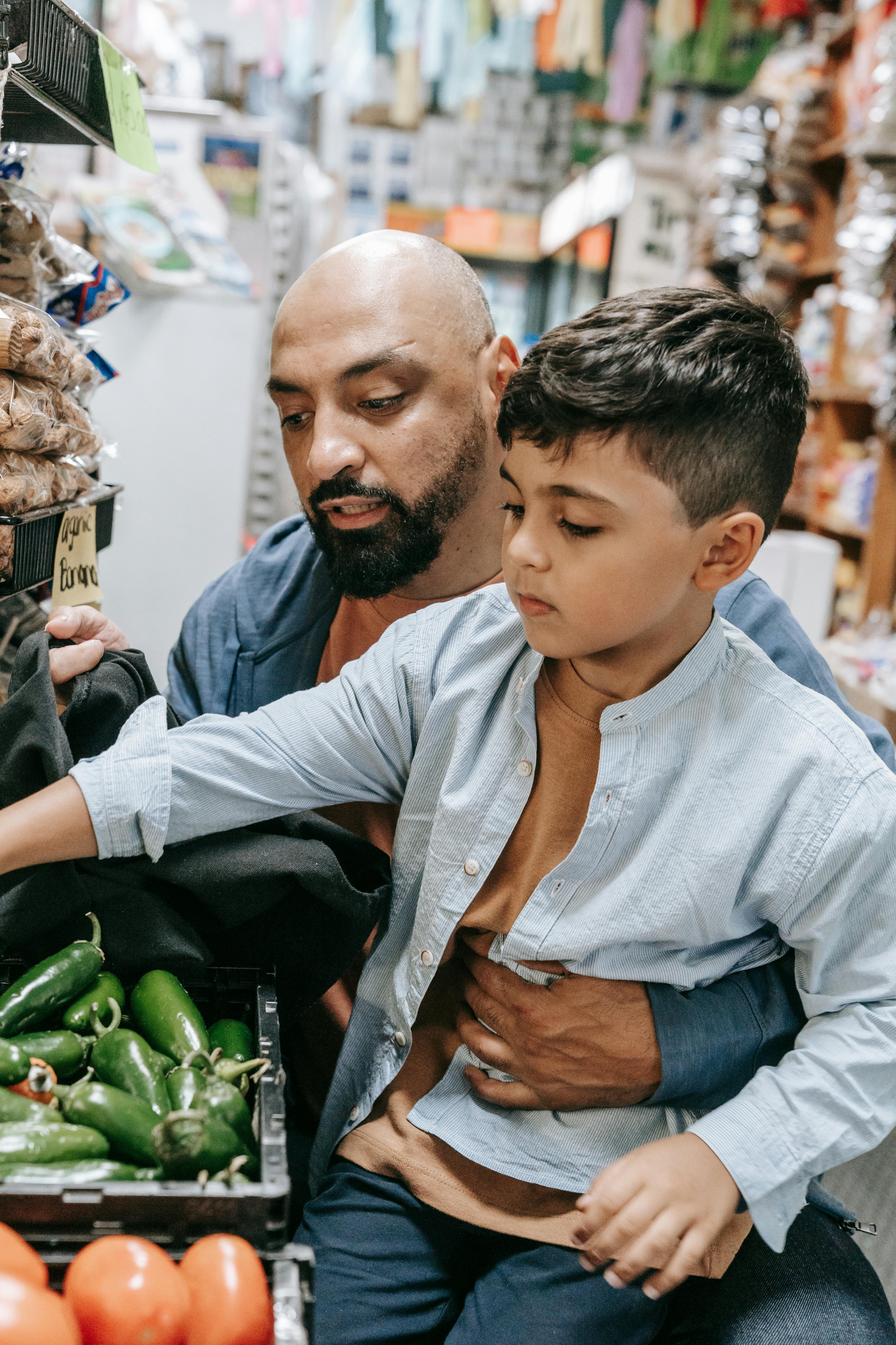 3 Ways to Teach Your Kid Smart Shopping Habits